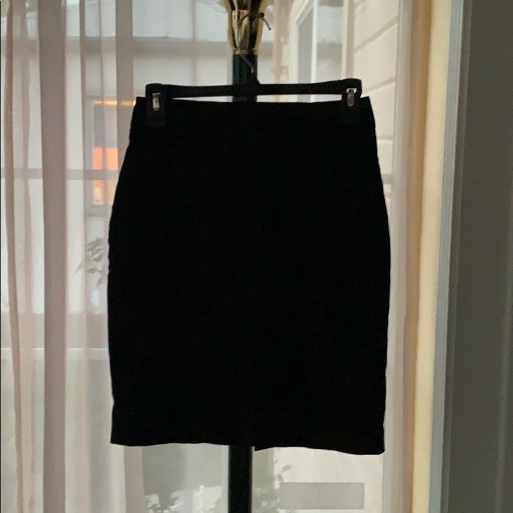 Formal pencil black skirt.